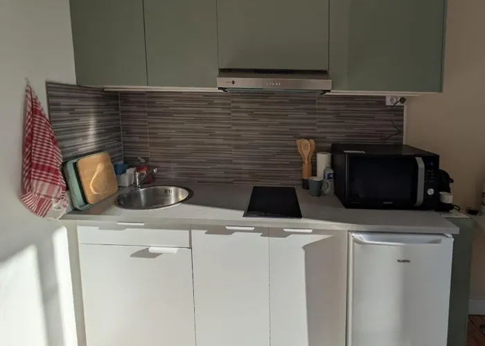 La Roquette Apartment